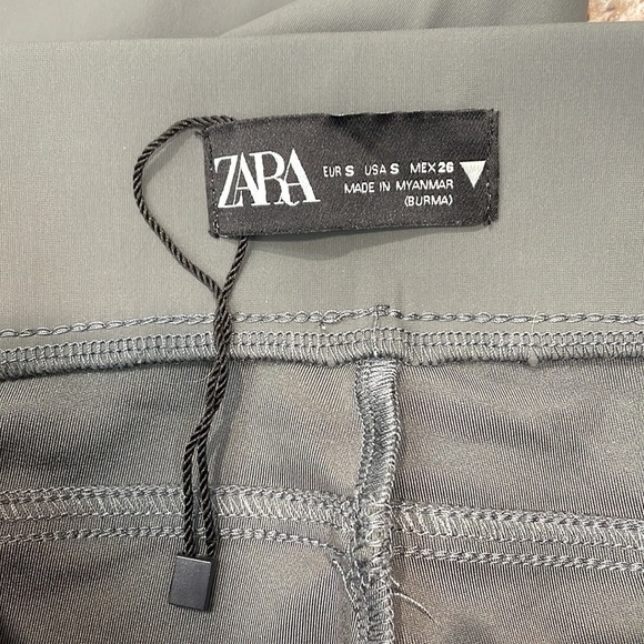 ZARA Topstitched Stirrup Leggings - Picture 6 of 7